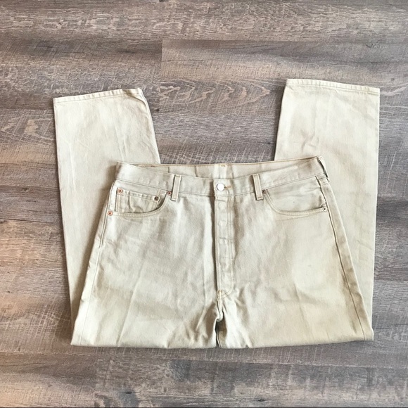 Levi’s 501 Jeans - Picture 2 of 3